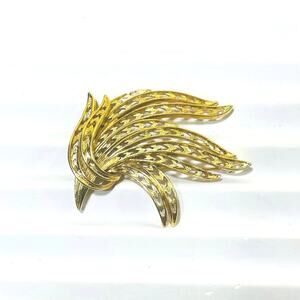 Brooch Pendant Vtg 70s Monet Sheaf Wheat Spray Filigree Retro Abstract Large